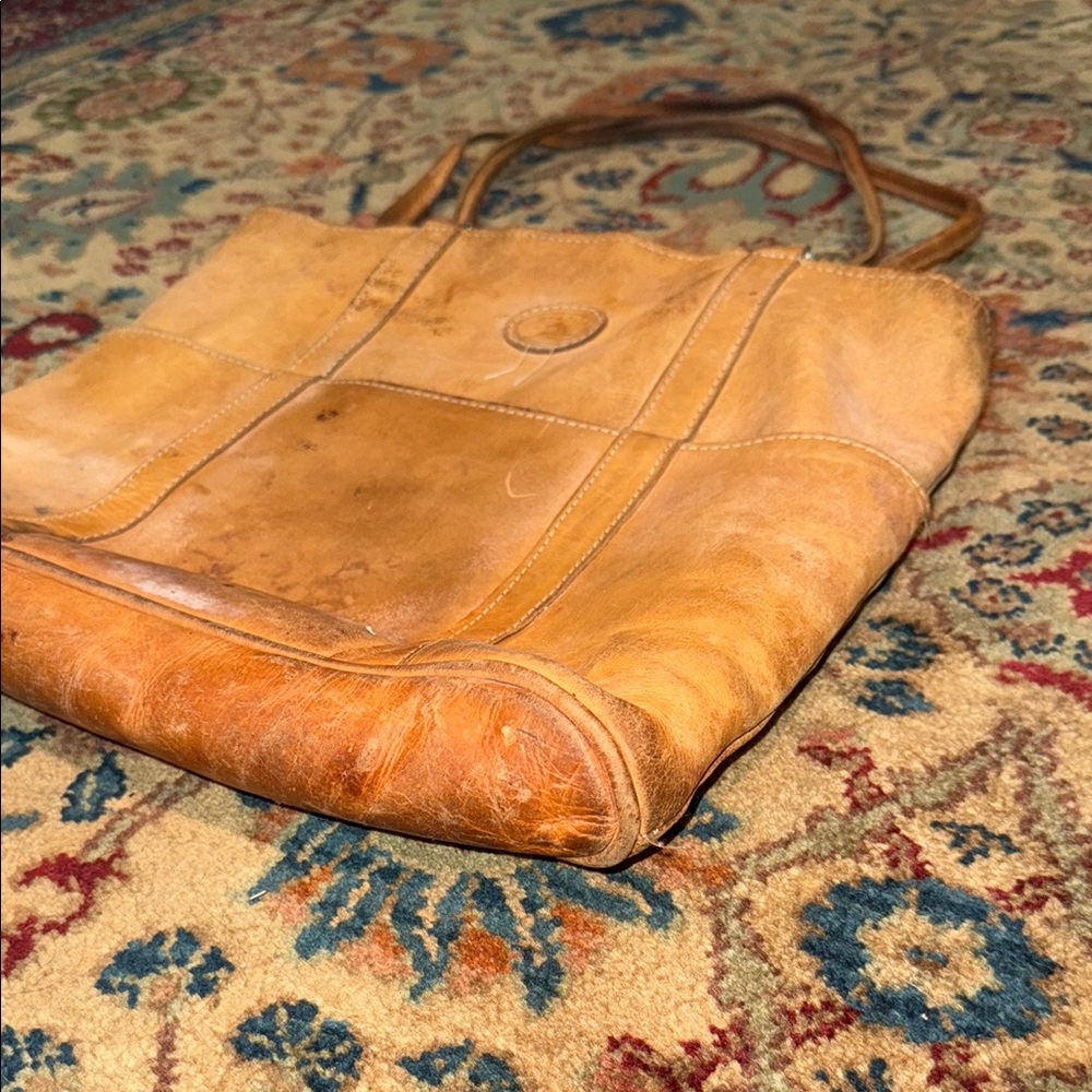 Tan Leather Tote with Structured Design and Natural Patina